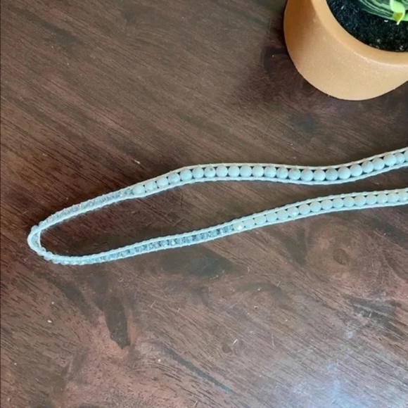 Victoria Emerson Marble on White 3-Wrap Bracelet - Picture 5 of 8